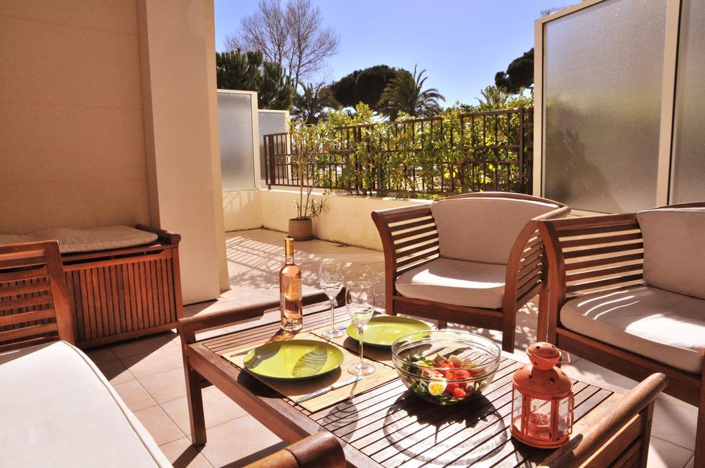 Stunning 2 Bed, 2 Bath Apt On The Cannes Sea Front Has Swimming Pool And Is A Secure Modern Building 464 Dış mekan fotoğraf