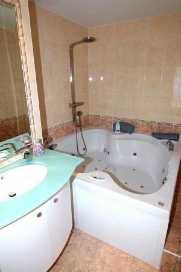 Stunning 2 Bed, 2 Bath Apt On The Cannes Sea Front Has Swimming Pool And Is A Secure Modern Building 464 Dış mekan fotoğraf