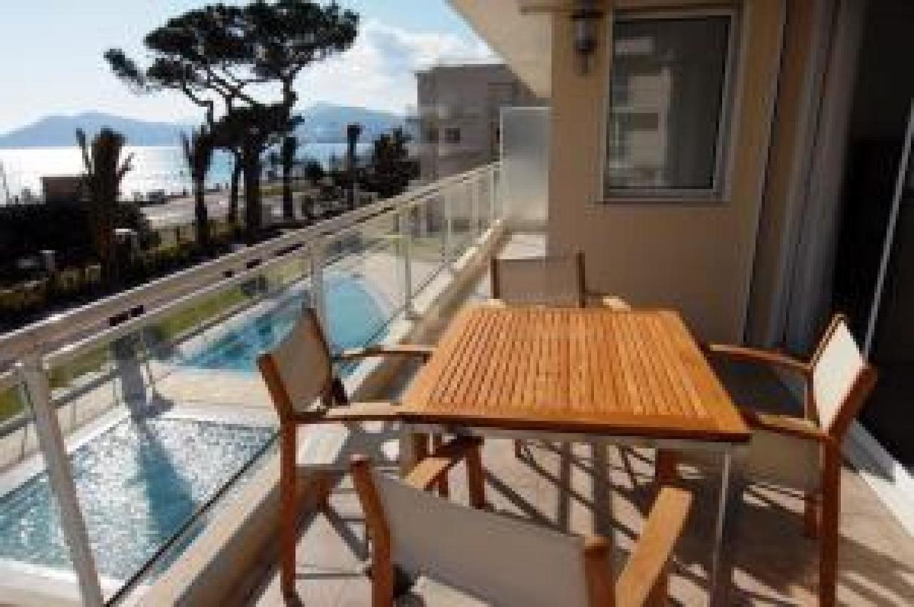 Stunning 2 Bed, 2 Bath Apt On The Cannes Sea Front Has Swimming Pool And Is A Secure Modern Building 464 Dış mekan fotoğraf